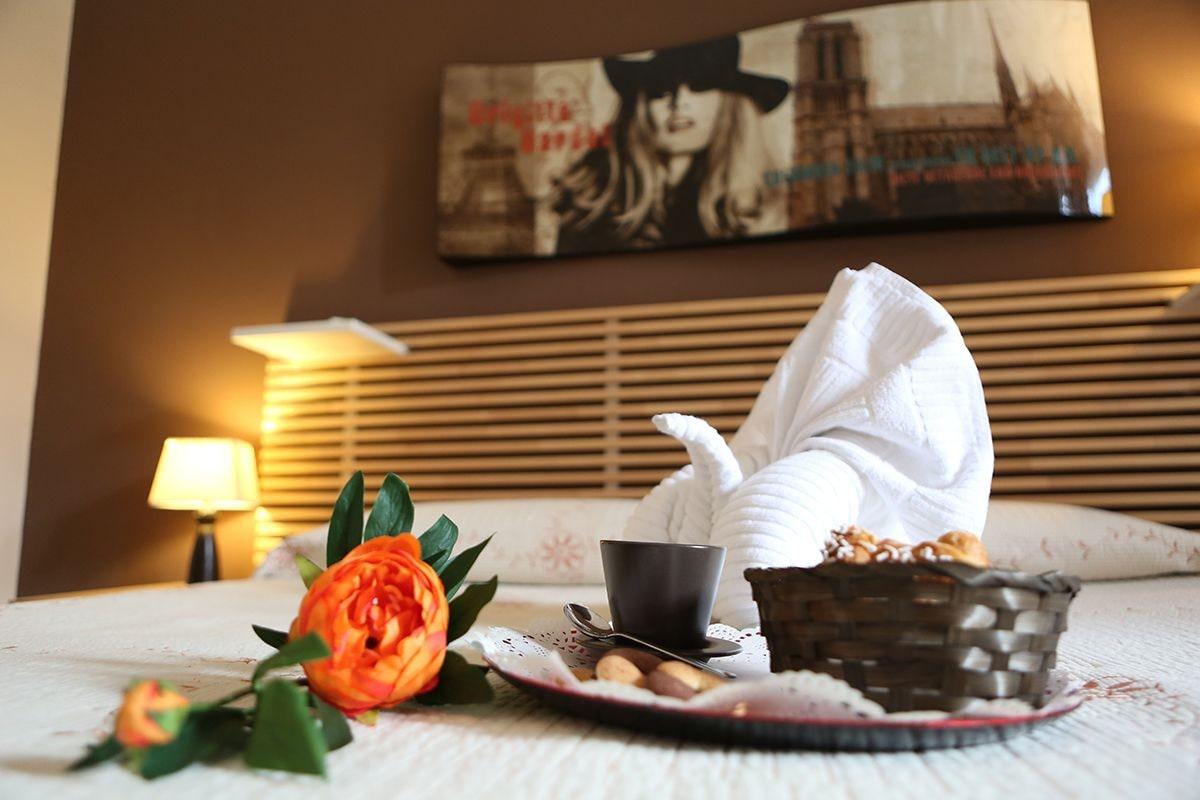 Le 3 B Bed and Breakfast Catánia Buitenkant foto