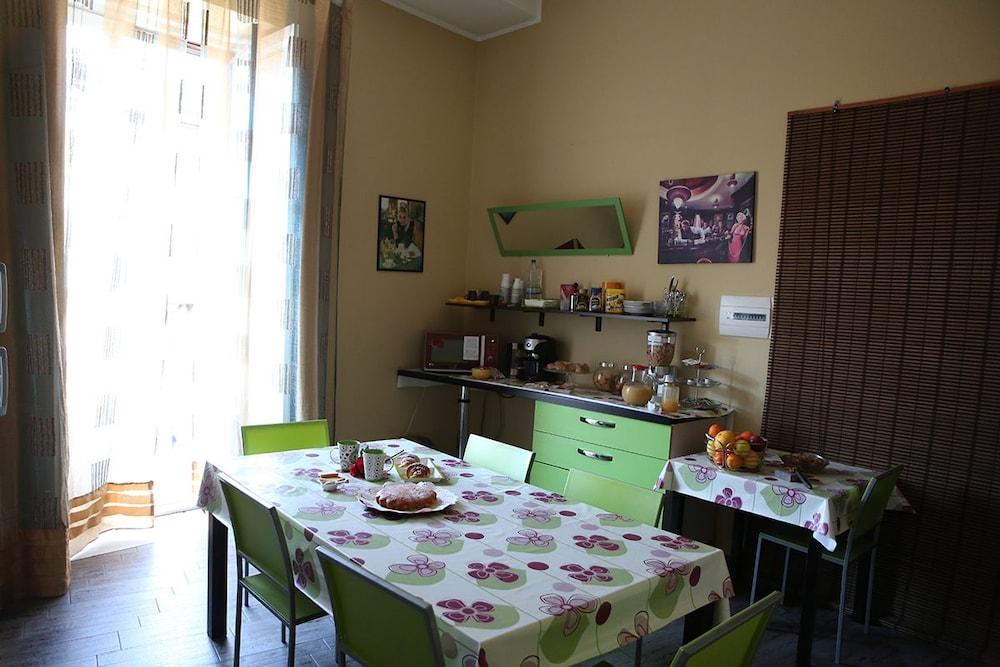 Le 3 B Bed and Breakfast Catánia Buitenkant foto