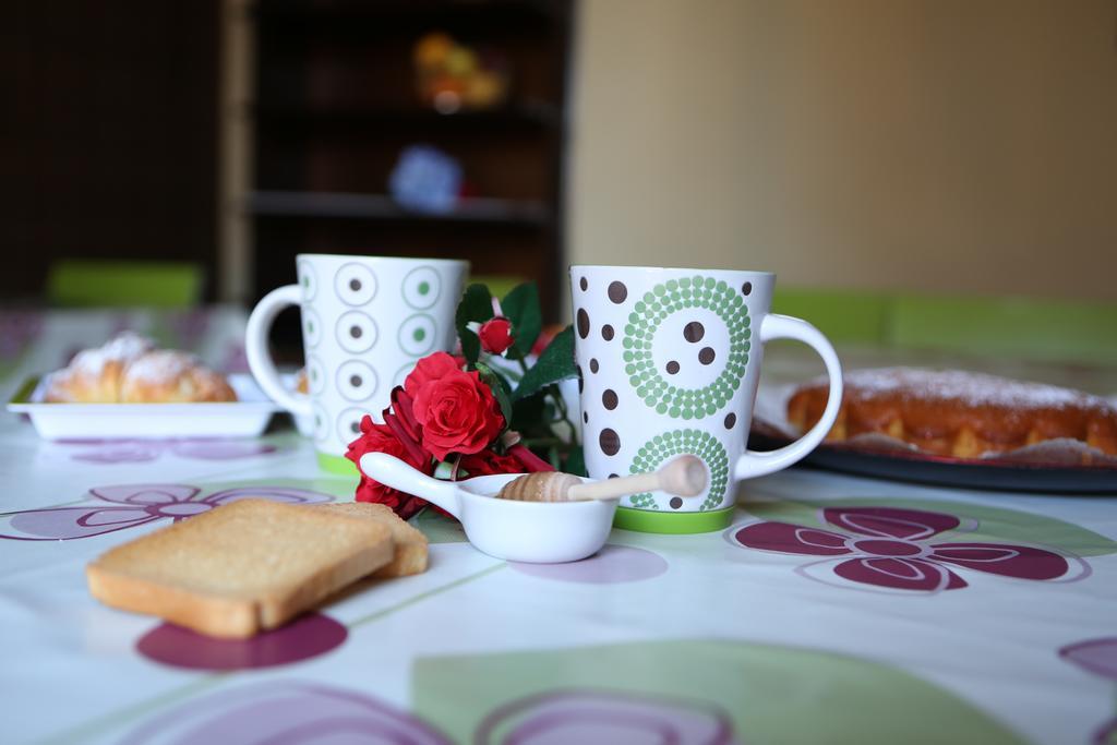Le 3 B Bed and Breakfast Catánia Buitenkant foto